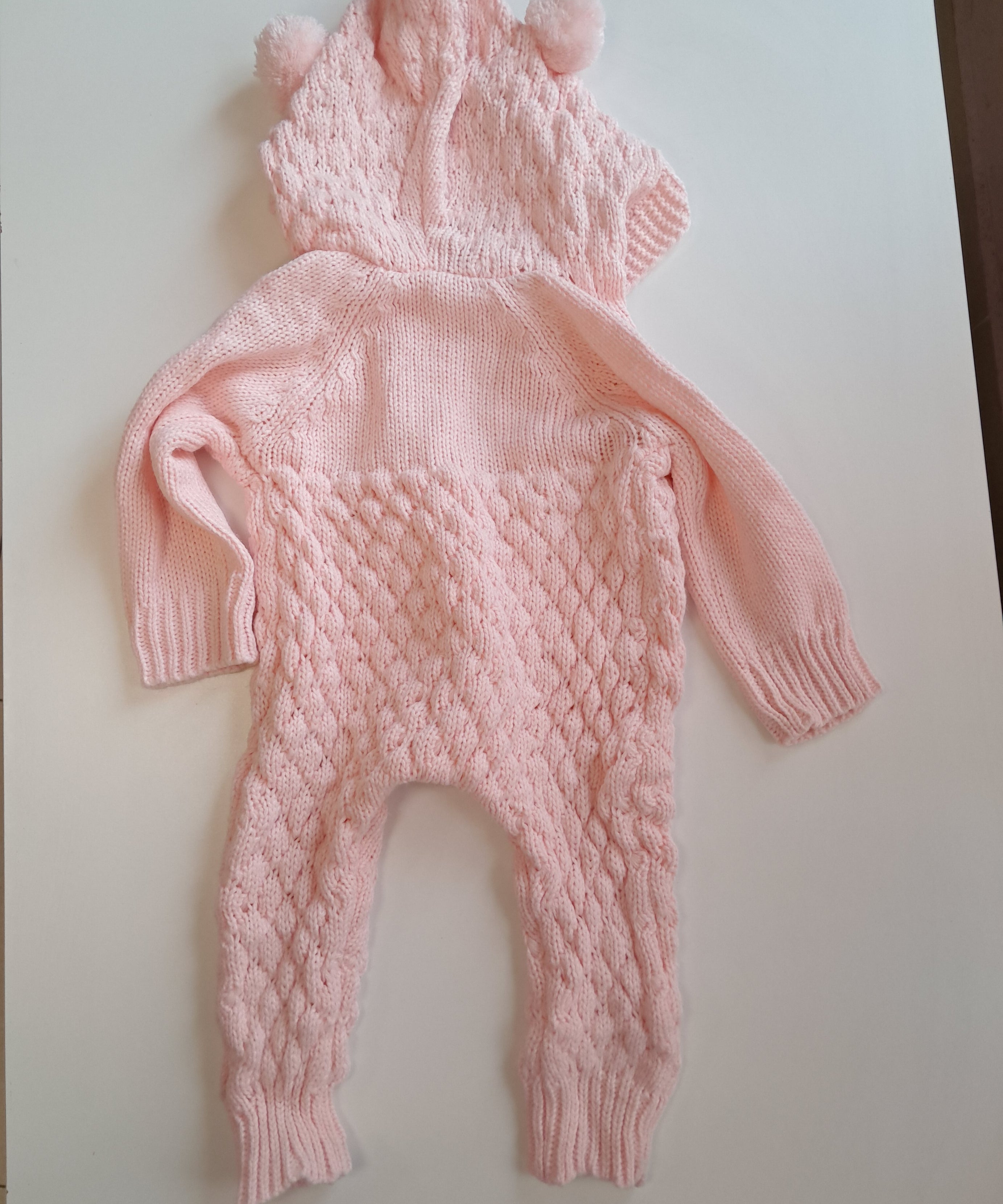 Бебешки плетен гащеризон Baby Sweater – размер 66
