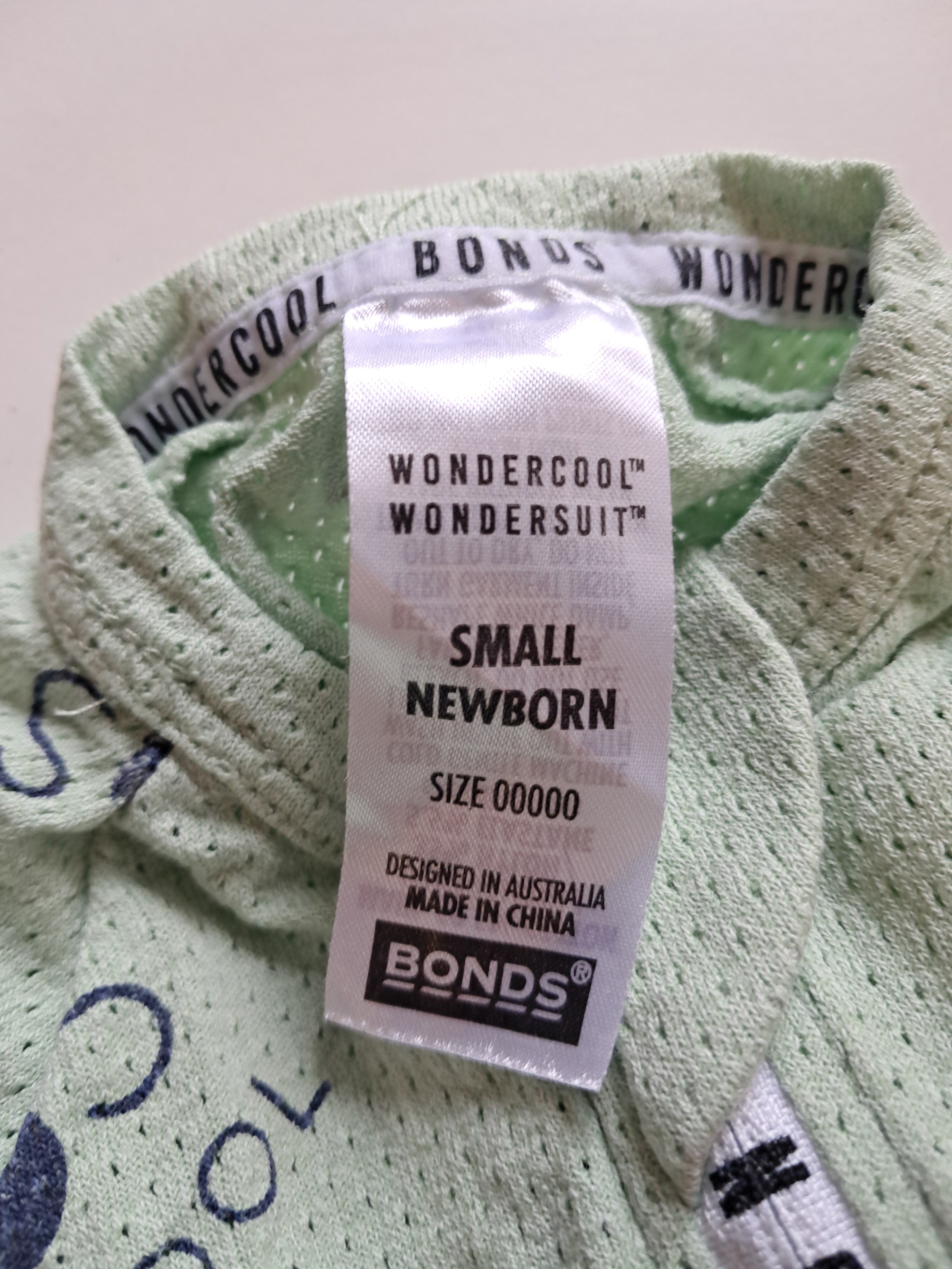Bonds Wondercool бебешки гащеризон – newborn – светлозелен новородени